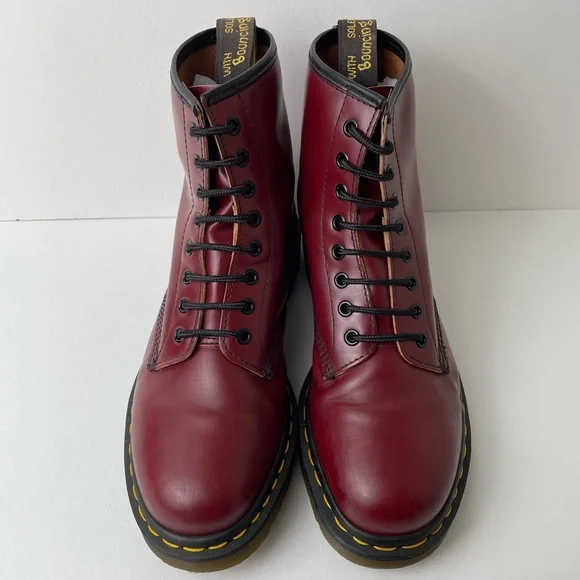 Vintage Dr. Martens 1460 Red Smooth Leather Boots UK 8 - Picture 2 of 16